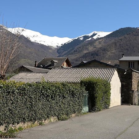 Les Rosiers Villa Bagnères-de-Luchon Kültér fotó